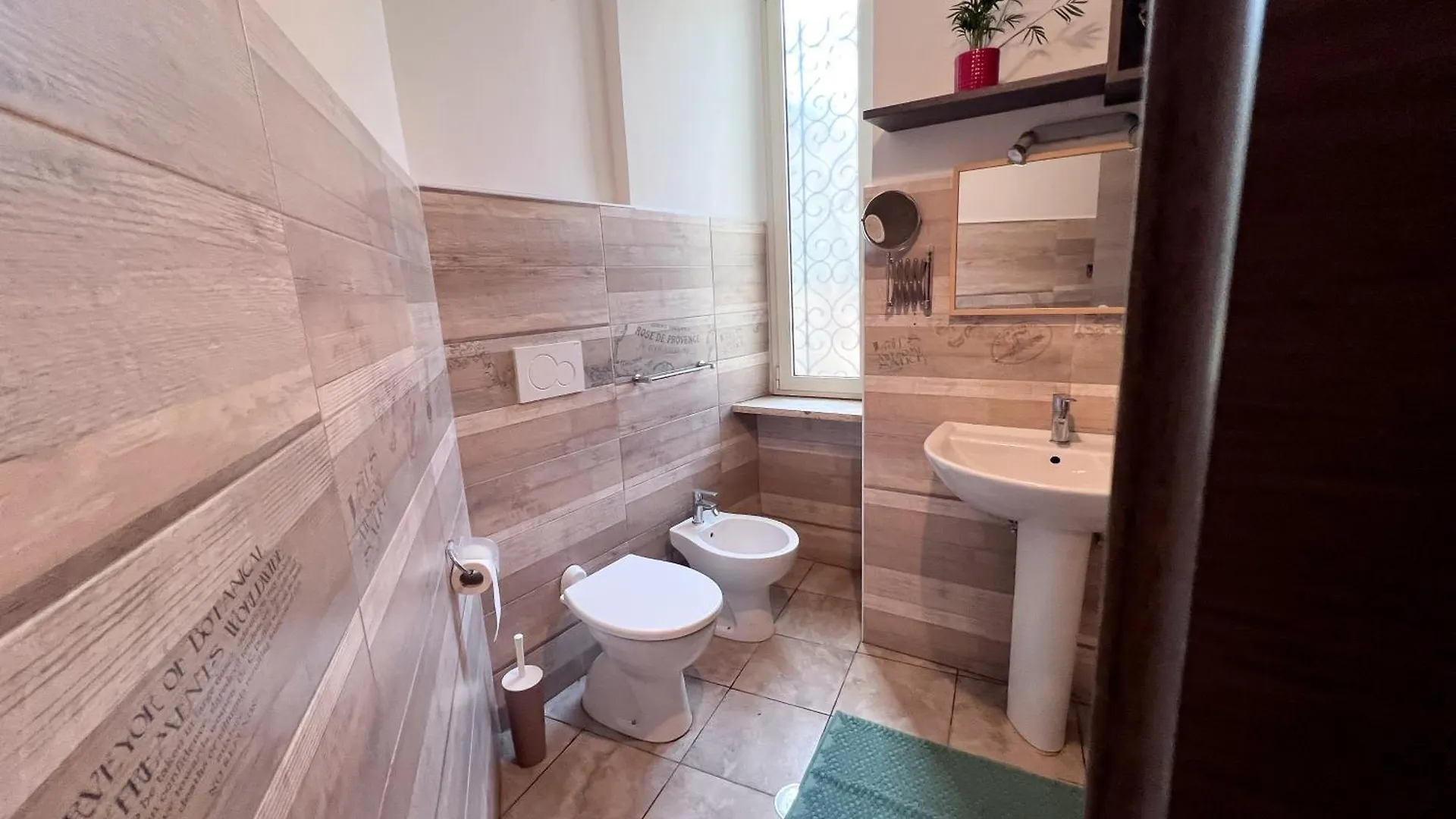 La Casa Che Accoglie Apartment Rome
